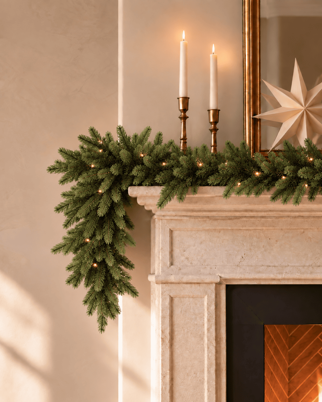 Guirlande de Noël lumineuse en sapin artificiel Alpea - Vert