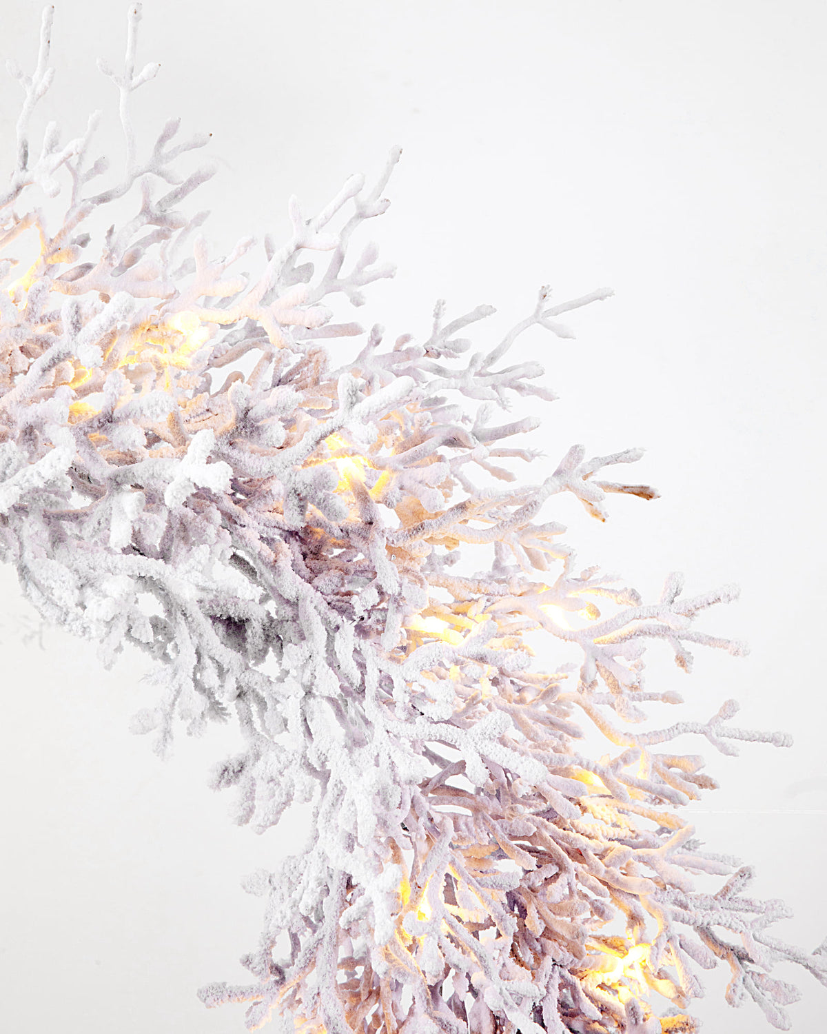 Couronne de Noël lumineuse en sapin artificiel Arvela - Blanc