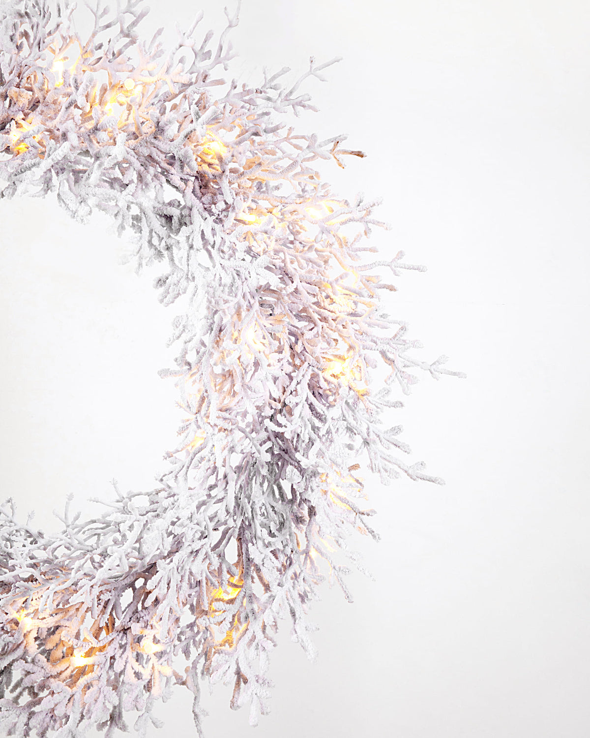Couronne de Noël lumineuse en sapin artificiel Arvela - Blanc