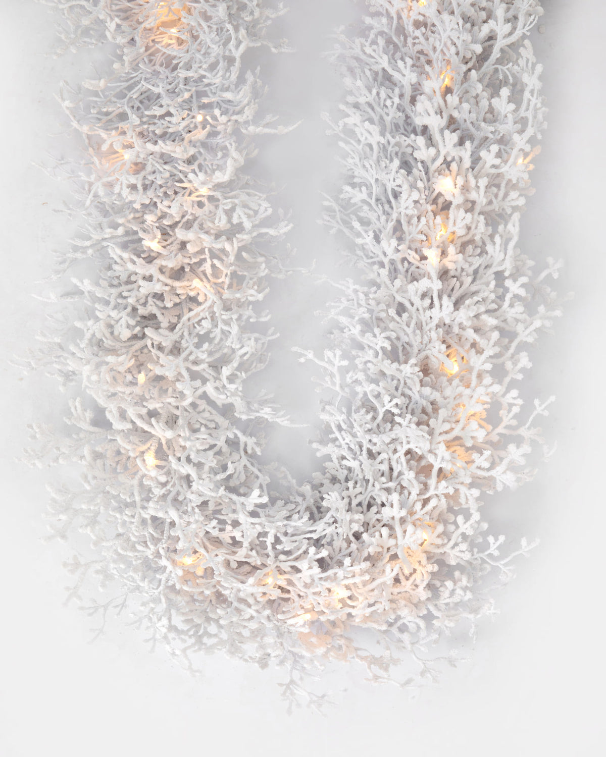 Guirlande de Noël lumineuse en sapin artificiel Arvela - Blanc